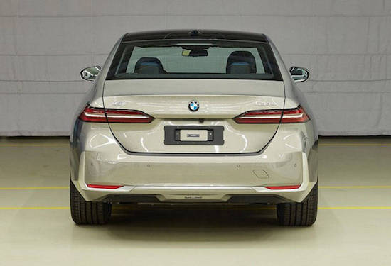 New 5 Series /i5/X2 Leading BMW Announces New Car Line-up of Guangzhou Auto Show _fororder_image002