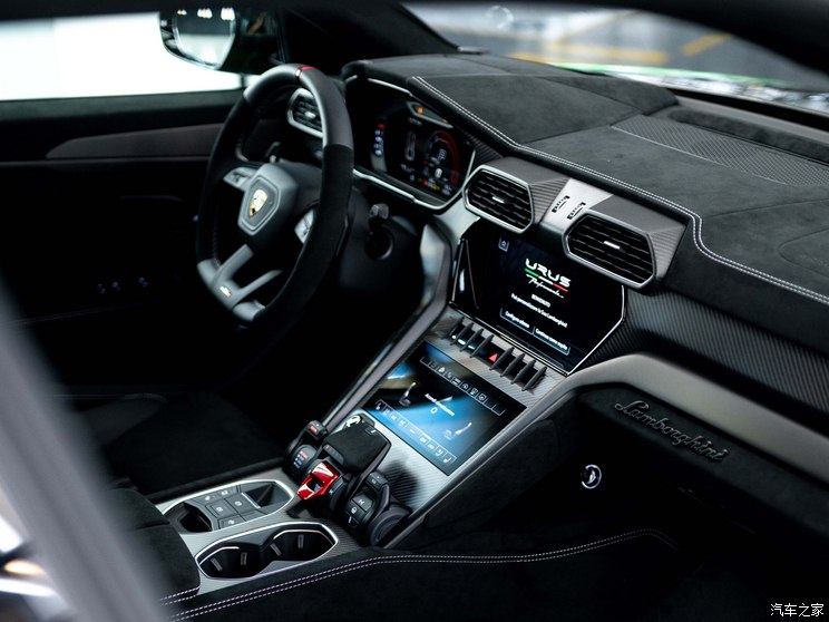 Lamborghini Urus 2022 4.0T V8 Performante Lamborghini Urus 2022 4.0T V8 Performante